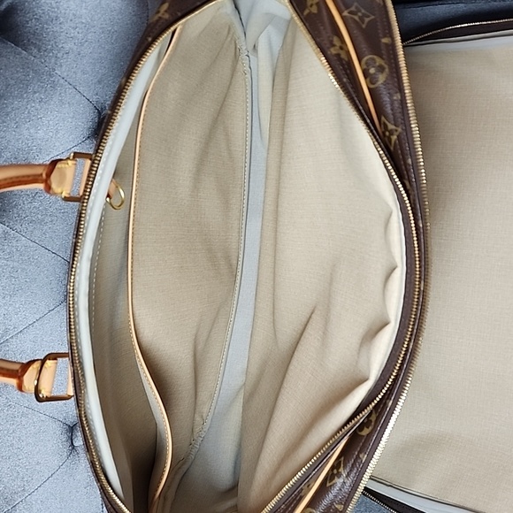 Authentic Louis Vuitton Alize 24 - Picture 16 of 17